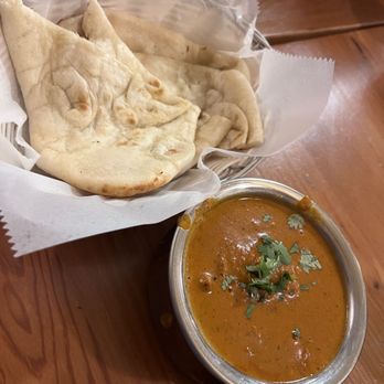 Surmai - Chicken Tika Masala with Garlic Naan - Indian Near Me - Sunnyvale, California Surmai - Chicken Tika Masala with Garlic Naan - Indian Near Me - Sunnyvale, California