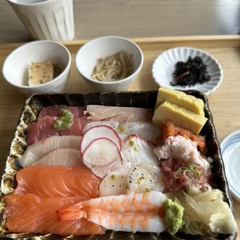 Akami Sushi - Sushi Bars Near Me - Arcadia, California