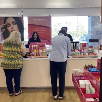 Ulta Beauty - Checkout - Cosmetics & Beauty Supply Near Me - Long Beach, California