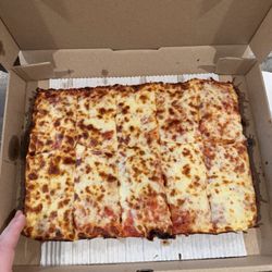 Deep Dish Extra Cheese