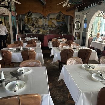 Casablanca Restaurant - Main Dining Room - Mexican Near Me - Venice, California