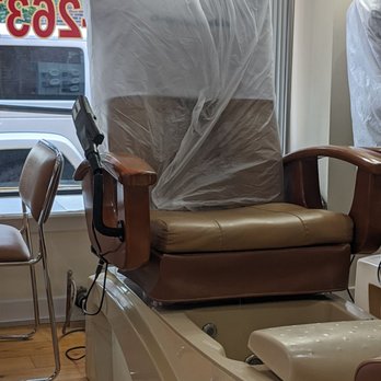 Christian Nails & Spa - Christian nails has lots of covid protocols in place- I watched them sanitize these after use - Nail Salons Near Me - Philadelphia, Pennsylvania