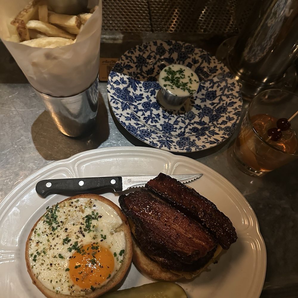 Au Cheval - double cheeseburger with egg and bacon - Bars Near Me - Chicago, Illinois Au Cheval - double cheeseburger with egg and bacon - Bars Near Me - Chicago, Illinois