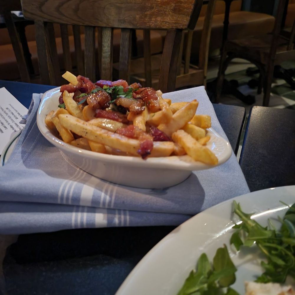No.12 - Horrible Reasturant Depot fries..... honestly doesn't look to bad but tastes boring and at over 20 bucks rip-off of a lifetime... - Seafood Near Me - Ridgewood, New Jersey
