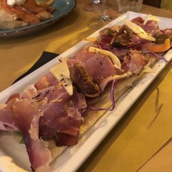 Bariolé - Speck with cheese and figs