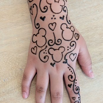 Palm Pressions - Henna Artists Near Me Palm Pressions - Henna Artists Near Me
