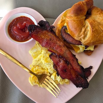 H-E-B - Harker Heights - Best bacon EVER - Grocery Near Me - Harker Heights, Texas H-E-B - Harker Heights - Best bacon EVER - Grocery Near Me - Harker Heights, Texas