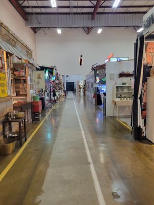 Miss Lucille's Marketplace by null