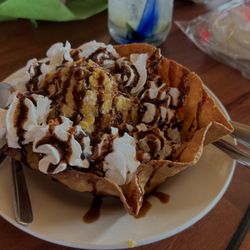 Los Tres Potrillos - Fried ice cream was incredible!
