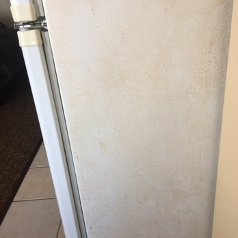 El Coronado Resort - Dirty refrigerator. - Hotels Near Me - Wildwood, New Jersey