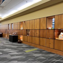 Smoky Hill Library - Displays