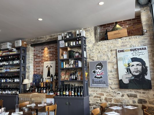 Dilettantes Cave à Champagne by null