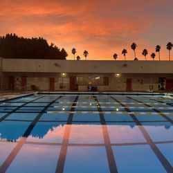 Banning Pool - Heated - Sunset over Banning