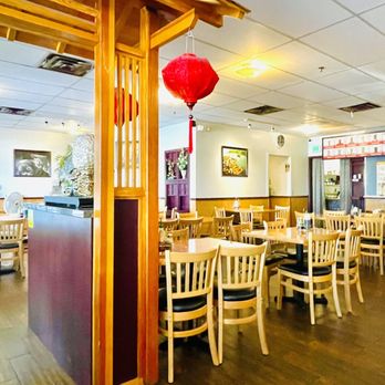 Pho Sing Sing - the interior of a chinese restaurant - Vietnamese Near Me - Las Vegas, Nevada Pho Sing Sing - the interior of a chinese restaurant - Vietnamese Near Me - Las Vegas, Nevada