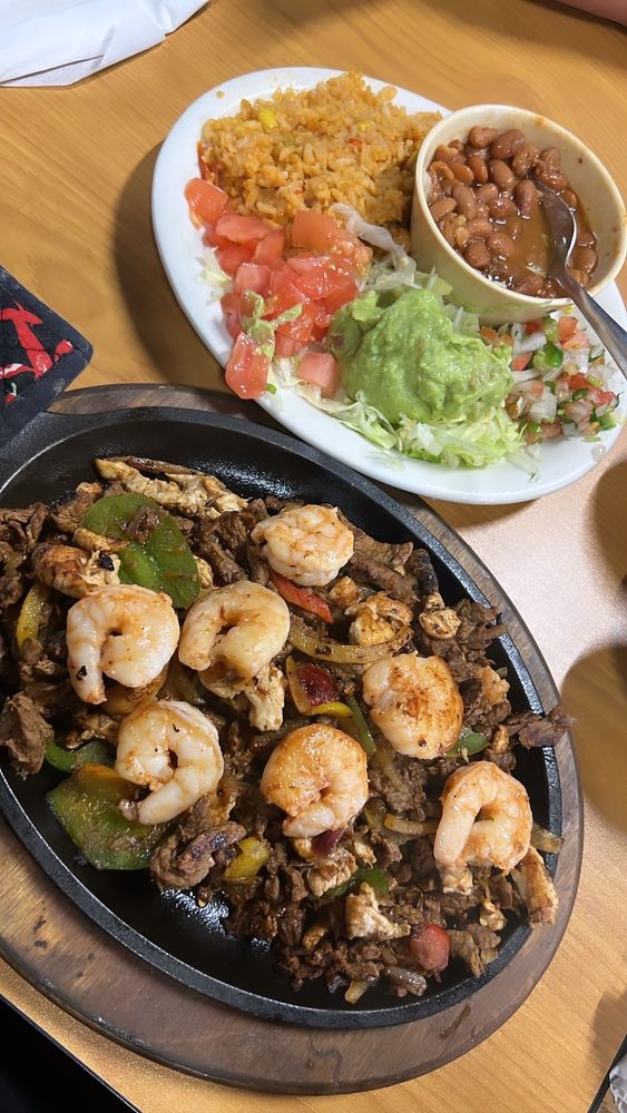 Agave Mexican Restaurant Logo