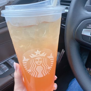 Starbucks - Peach green tea with lemonade - Coffee & Tea Near Me - Ocoee, Florida