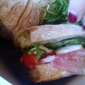 Da Claudio - Italian Near Me - New York, New York