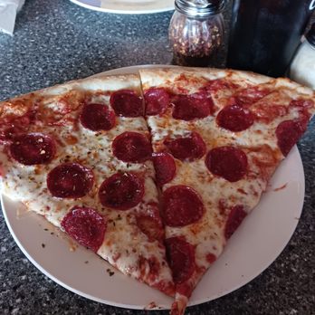 Anna's Kitchen - 2 slices of thin crust pepperoni pizza, huge. - Italian Near Me - Virginia Beach, Virginia
