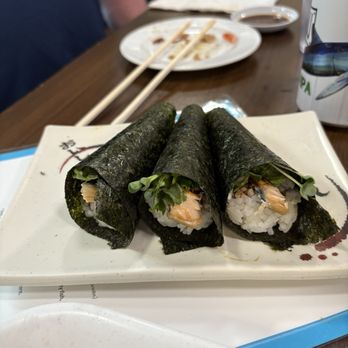 Kats Sushi - Salmon Skin Hand Roll - Sushi Bars Near Me - Honolulu, Hawaii