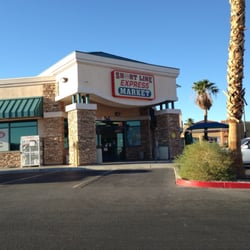 Texaco Short Line Express Market - They scoop Thrifty brand ice cream!