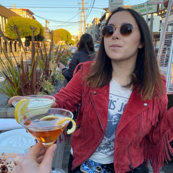 Balboa Cafe - Bars Near Me - San Francisco, California
