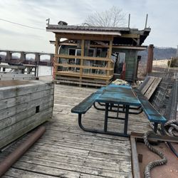 Dam Saloon
