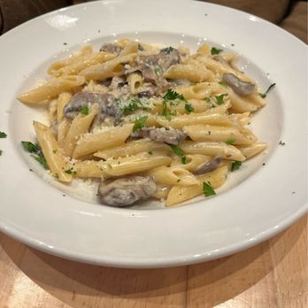 Fumo Kips Bay - Penne Funghi - New American Near Me - New York, New York Fumo Kips Bay - Penne Funghi - New American Near Me - New York, New York