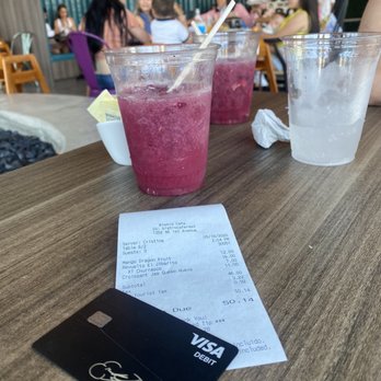 Bistro Cafe - Never going back here again that's for sure lol thanks for nothing Christina - Breakfast & Brunch Near Me - Miami, Florida