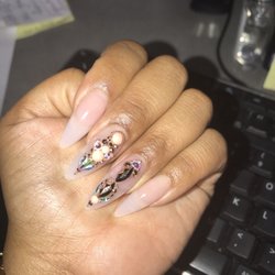 Jade Dang Beauty