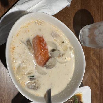 Chang Yai Thai Noodle & Cafe - Coconut Tom Kha Soup - Thai Near Me - Pasadena, Texas