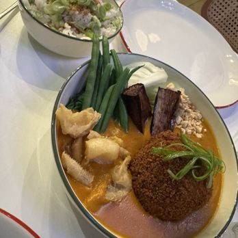 Carabao - Karekare and garlic rice - Filipino Near Me - Napa, California