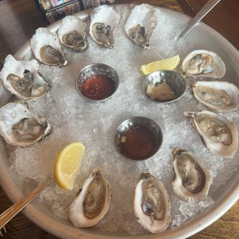 Riverwalk Cafe & Oyster Bar - Seafood Near Me - Stuart, Florida
