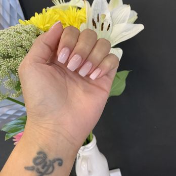 Dip Nail Spa - Nail Salons Near Me - Oakley, California