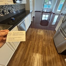 Time Efficient Cleaning - Home Cleaning Near Me - Burnaby, British Columbia
