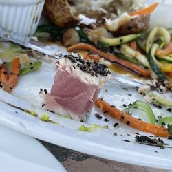 Outriggers Restaurant - Sesame Seared Tuna