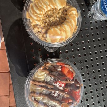 Playa Bowls - Power bowl and Nutella bowl - Coffee & Tea Near Me - Rosemary Beach, Florida