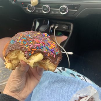Sweet T's Bakery & Cake Studio - Bavarian cream filled - Desserts Near Me - Arlington Heights, Illinois