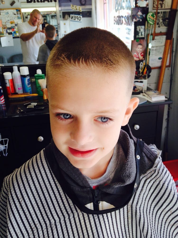 Brians's Barber Shop Logo