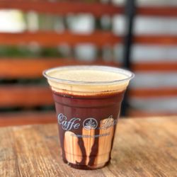 CAFFÈ SHAKERATO (ESPRESSO, MILK, DARK CHOCOLATE, HAND SHAKEN)