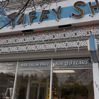 The Taffy Shop - Store front - Candy Stores Near Me - Estes Park, Colorado