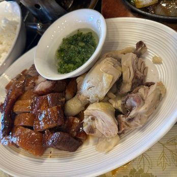 Hong Kong Noodle - Mixed plate of meats - Chinese Near Me - Minneapolis, Minnesota Hong Kong Noodle - Mixed plate of meats - Chinese Near Me - Minneapolis, Minnesota
