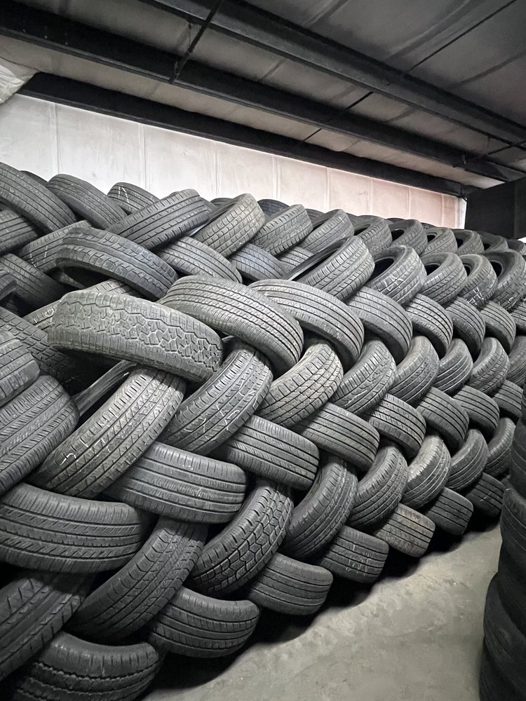 CROWN TIRES & BRAKES Updated September 2024 1301 S Main St