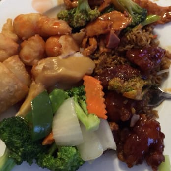 Dynasty - Meal for 5 in manageable portions on a plate - Chinese Near Me - Flat Rock, Michigan Dynasty - Meal for 5 in manageable portions on a plate - Chinese Near Me - Flat Rock, Michigan