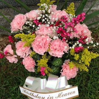 O'Loughlin's Florist - Fresh Cemetery Bouquet of Flowers - Florists Near Me - Woodside, New York O'Loughlin's Florist - Fresh Cemetery Bouquet of Flowers - Florists Near Me - Woodside, New York