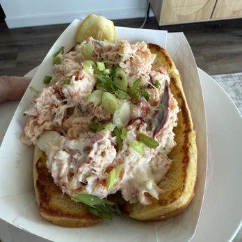 Scale Fish Market - Lobster roll - Seafood Markets Near Me - Jersey City, New Jersey Scale Fish Market - Lobster roll - Seafood Markets Near Me - Jersey City, New Jersey