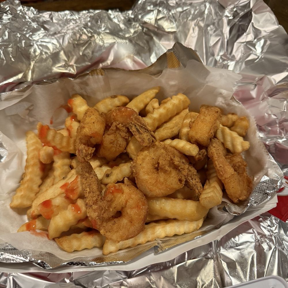 Geno's Fish and Chips - Fried Shrimp - Fish & Chips Near Me - New York, New York Geno's Fish and Chips - Fried Shrimp - Fish & Chips Near Me - New York, New York