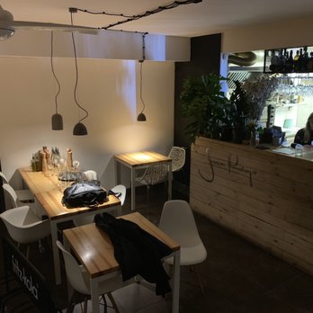Suszone Pomidory - Pizza Near Me - Poznań, WP
