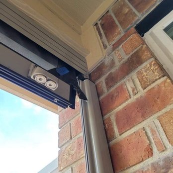 Statewide Remodeling - Dallas - The replacement screen was just hanging there and ripped of the corner. - Windows Installation Near Me - Grapevine, Texas