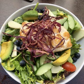 SixtyTwo MarcKet - Fish of the day (opakapaka) salad with hearts of palm, avo, other veggies and passion vinaigrette - New American Near Me - Wailuku, Hawaii
