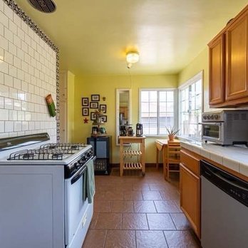 The Cabinet Pros - Before kitchen - Kitchen & Bath Near Me - Brea, California The Cabinet Pros - Before kitchen - Kitchen & Bath Near Me - Brea, California